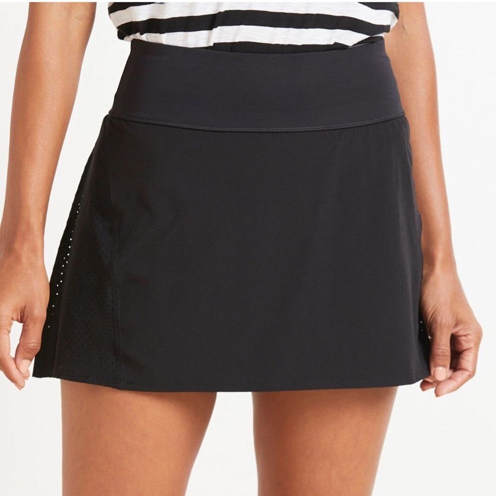 Spanx Get Moving Booty Boost Double Layer Skort N… - image 5